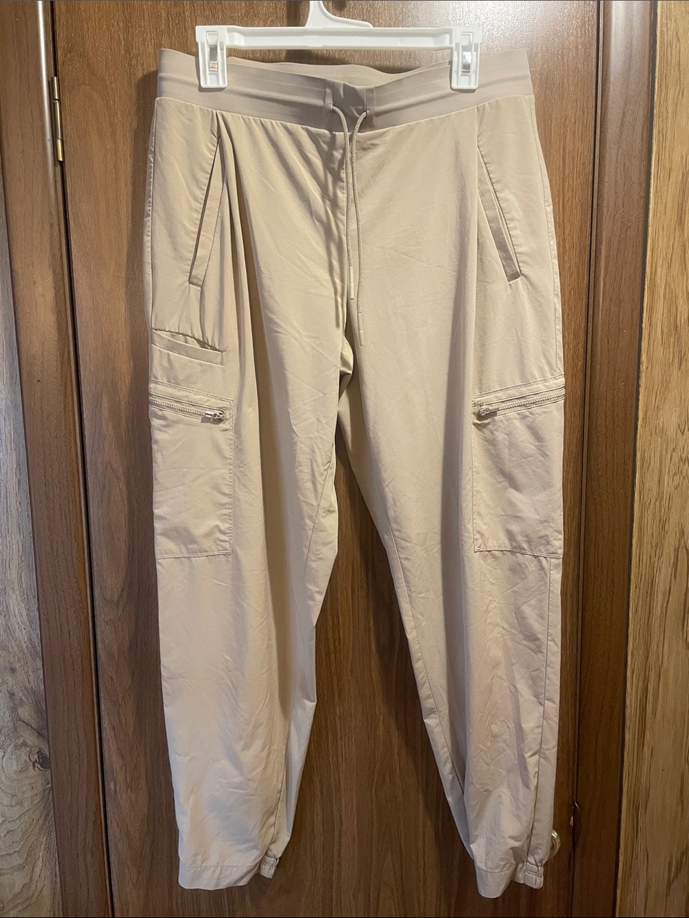 Athleta Go Far Travel Pants Sand Drawstring Cargo Joggers